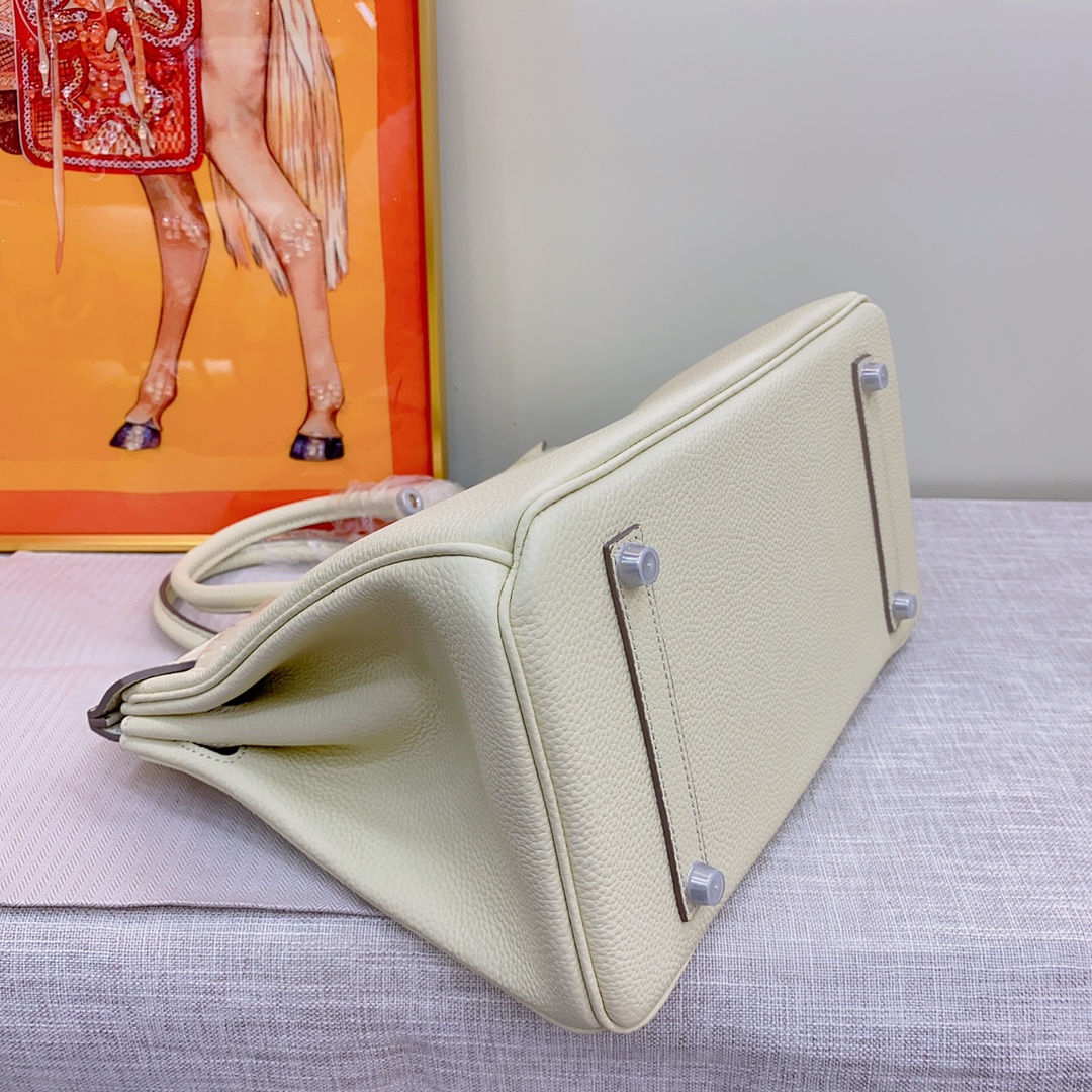 HERMES - Birkin 30 Silver Buckle Leather Handbag Cream White