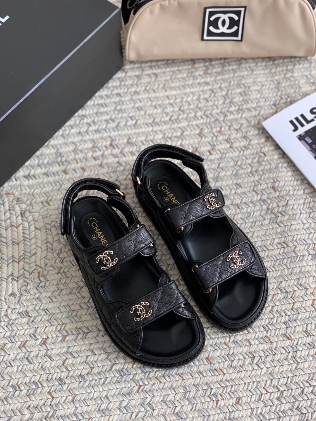 CHANEL-Velcro Cowhide Denim Fabric with Resin Buckle Paired with Sandals