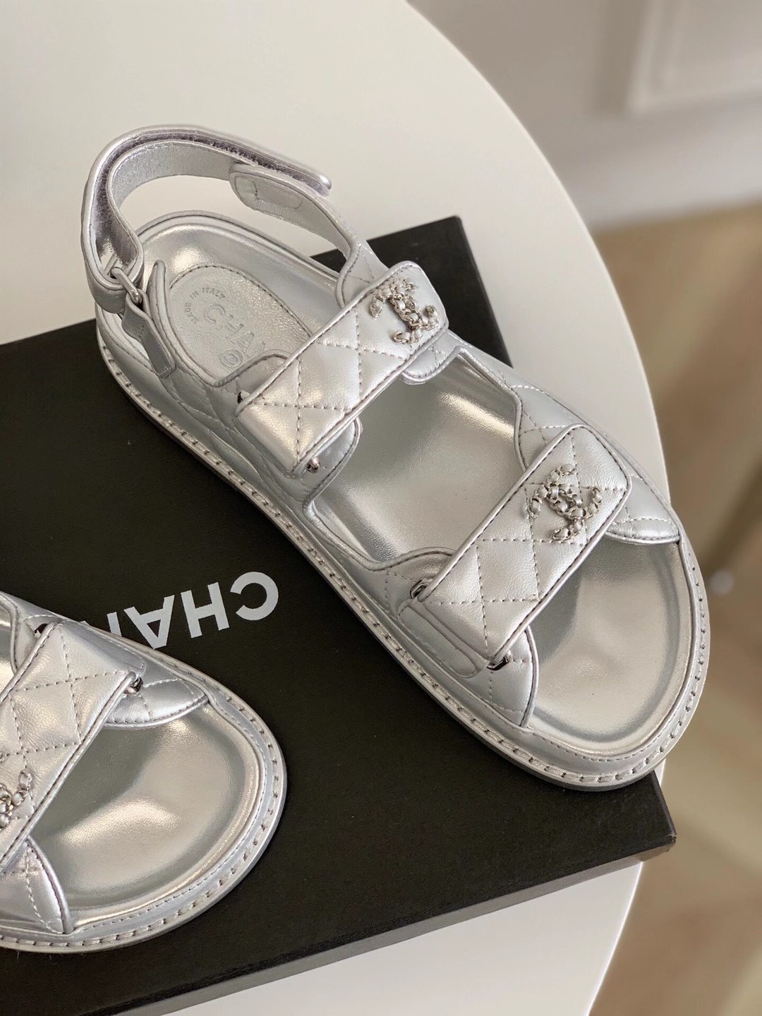 CHANEL-Velcro Cowhide Denim Fabric with Resin Buckle Paired with Sandals