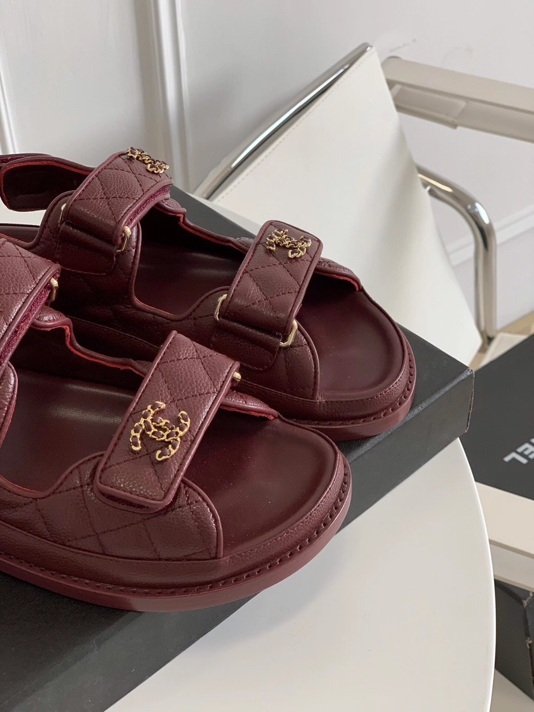 CHANEL-Velcro Cowhide Denim Fabric with Resin Buckle Paired with Sandals