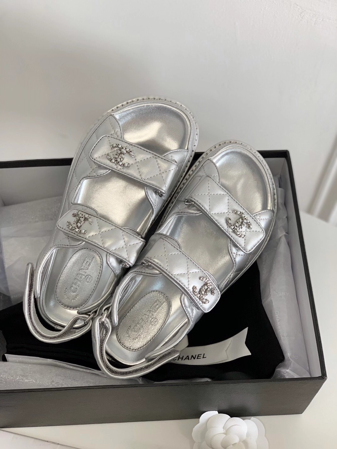 CHANEL-Velcro Cowhide Denim Fabric with Resin Buckle Paired with Sandals