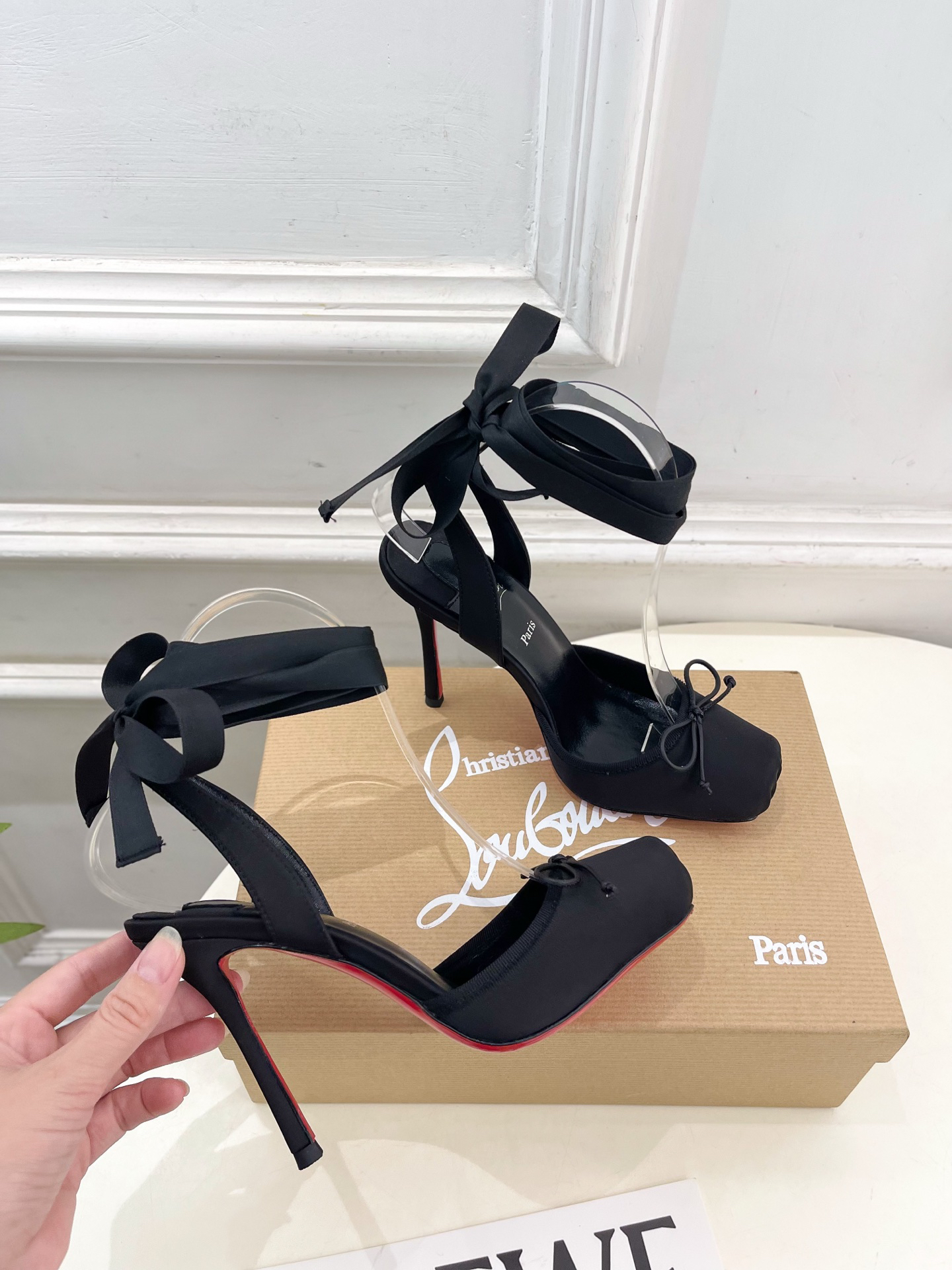 Cistian Louboutin - 25ss latest Cassia Lace Up ballet style lace-up high heels series