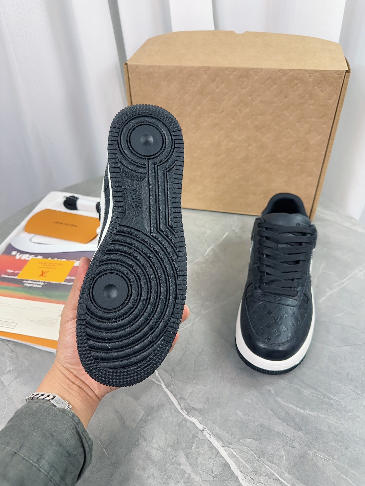 Louis Vuitton & Nike Air Force 1 Low By Virgil Abloh - Black