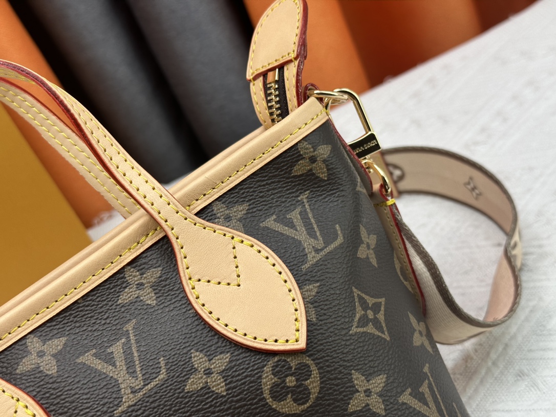 LV-NEVERFULL BB handbag