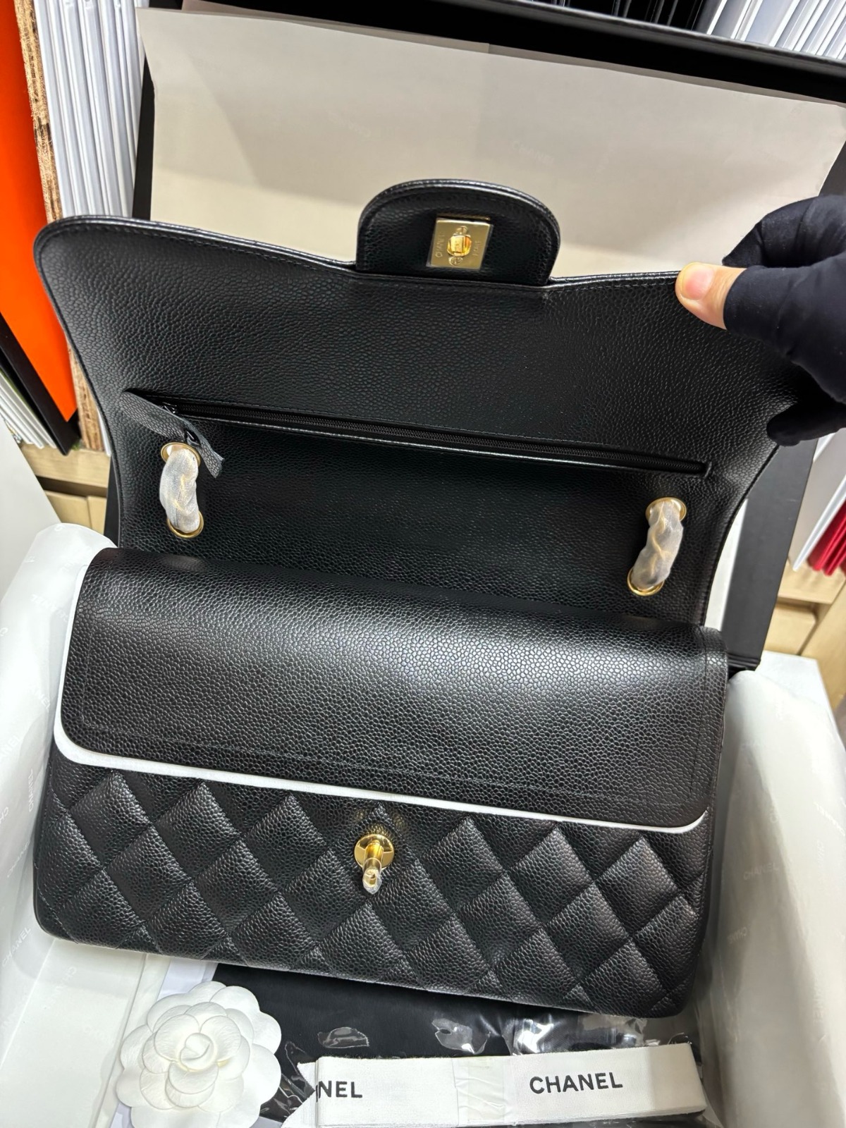 Chanel - CF 30cm Caviar Leather Bag – Black & Gold, Premium Channel Version