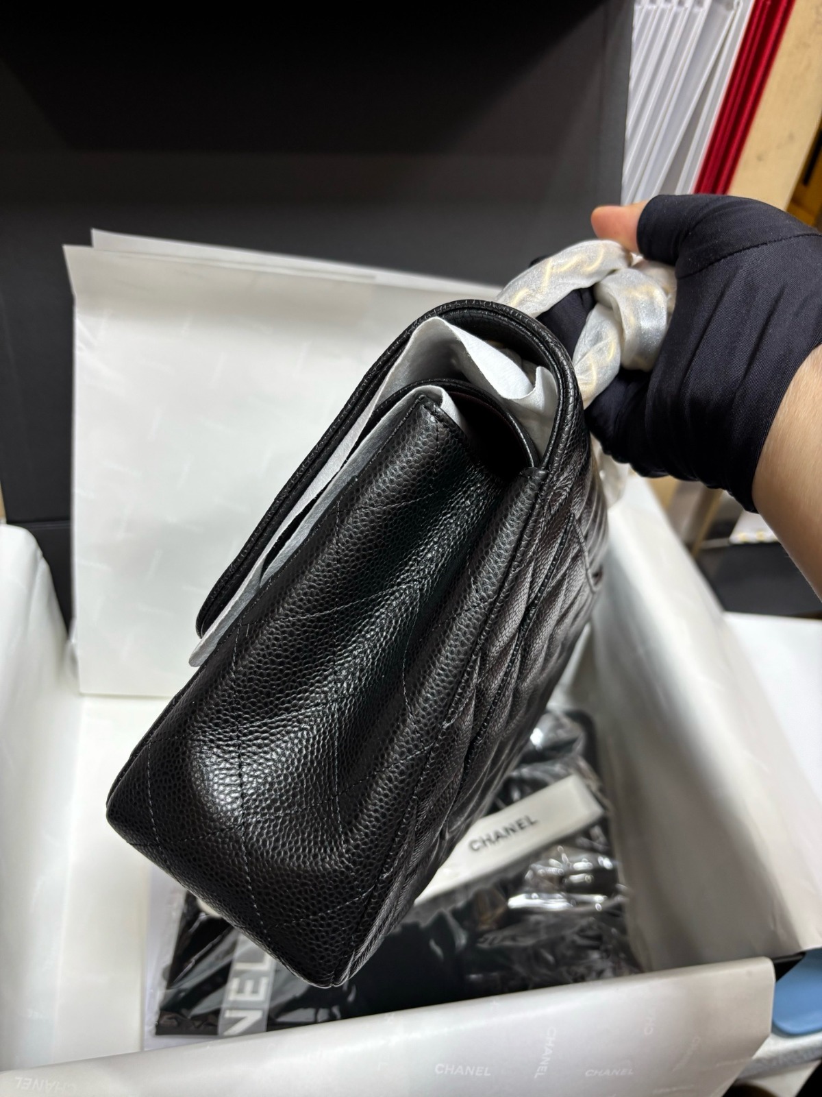 Chanel - CF 30cm Caviar Leather Bag – Black & Gold, Premium Channel Version