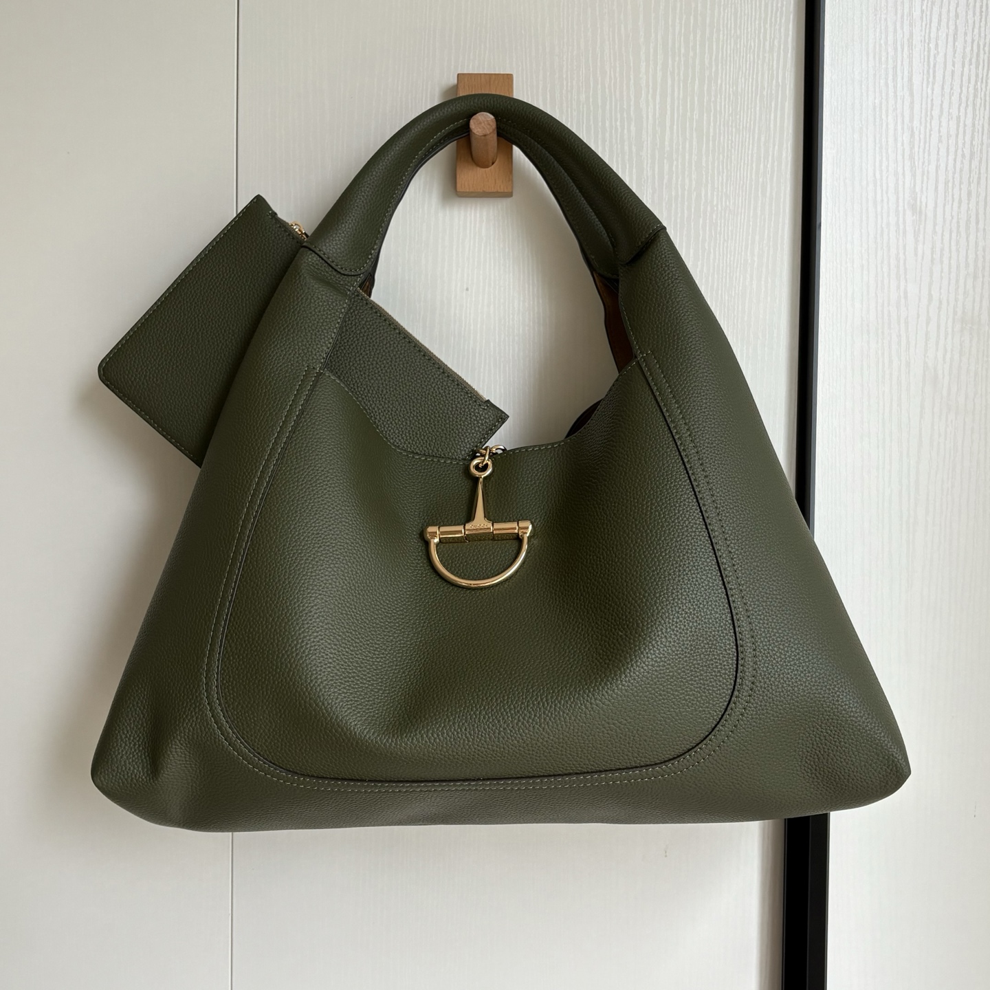Gucci – Softbit Series Oversized Shoulder Bag (Forest Green)