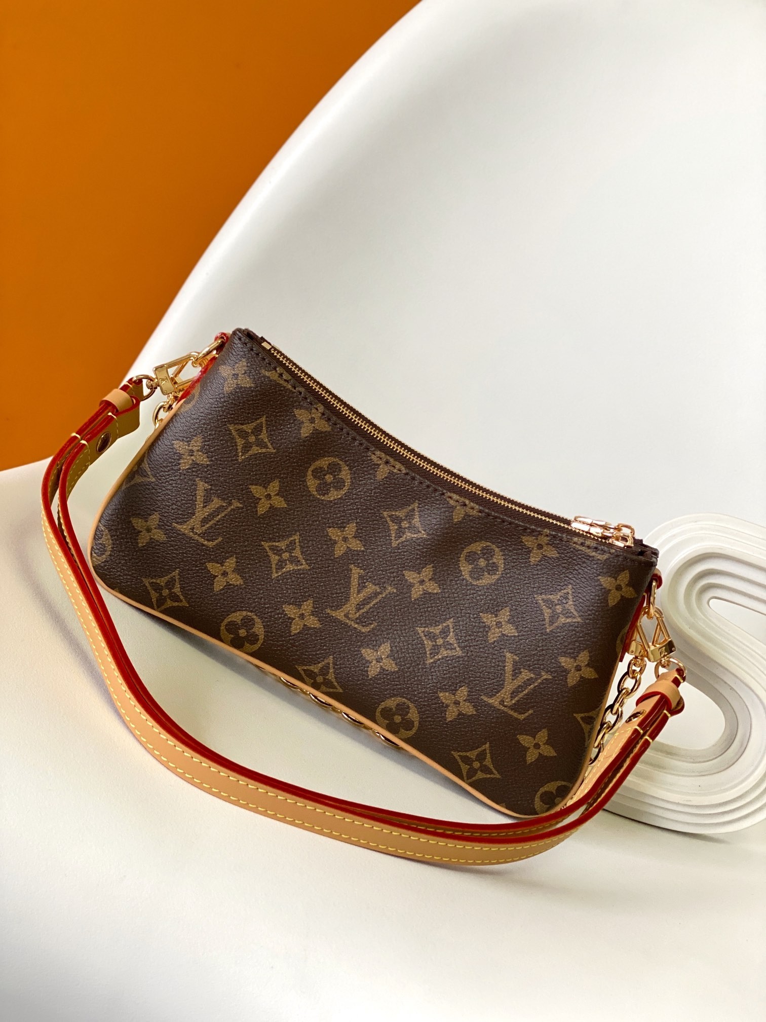 LOUIS VUITTON - LV Liv Pochette Monogram Coated Canvas Handbag/Shoulder Bag, Brown