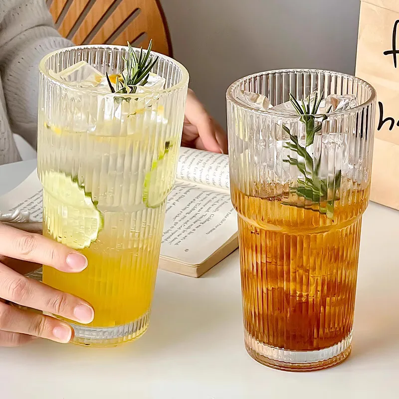 Large Capacity Glass Tumbler with Vertical Stripes & Lid - Stylish Cold Drink Cup for Juice, Iced Coffee & Water