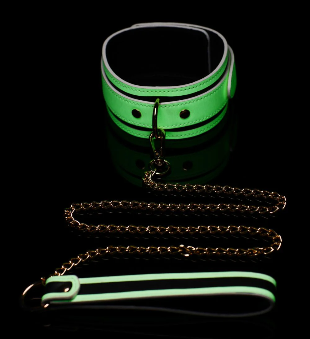 Master Series KINK IN THE DARK GLOWING COLLAR WITH LEASH SET Glow in the Dark Fluoro Green