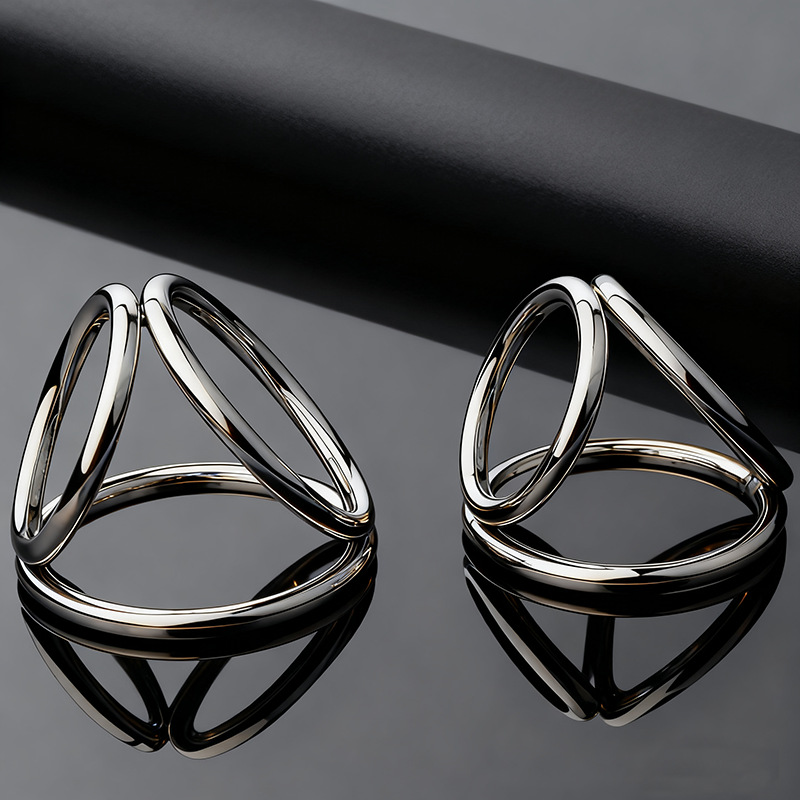 Adult toy, SM pleasure item, male-specific locking ejaculation delay ring.