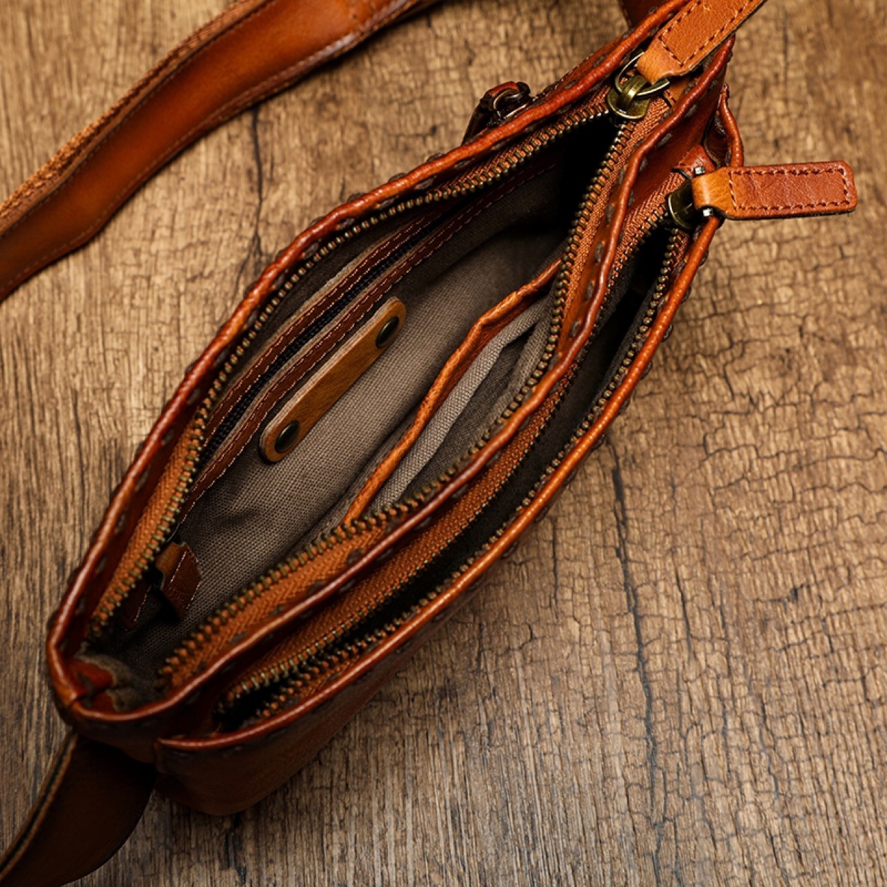 Handcrafted Vintage Full-Grain Leather Waist Bag