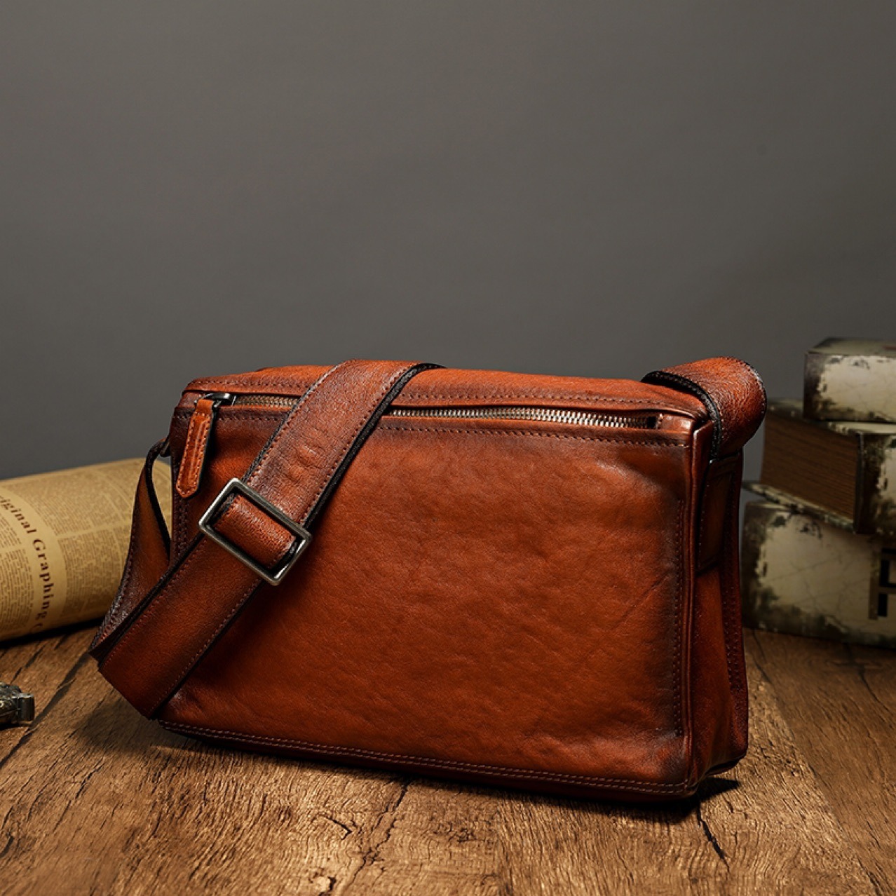 Vintage Full-Grain Leather Messenger Crossbody Bag