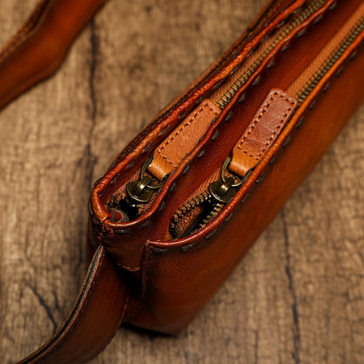 Handcrafted Vintage Full-Grain Leather Waist Bag