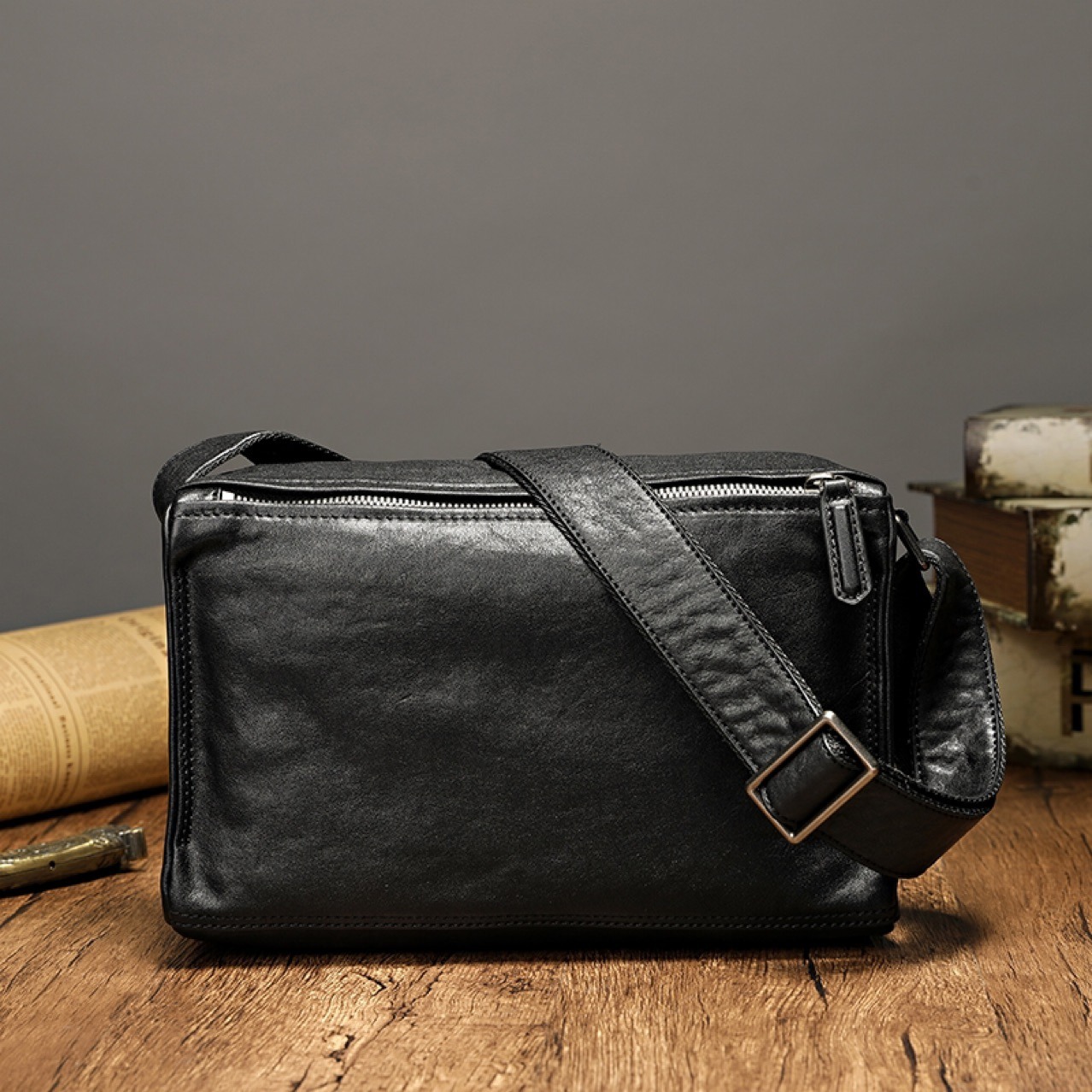 Black Full-Grain Leather Messenger Crossbody Bag