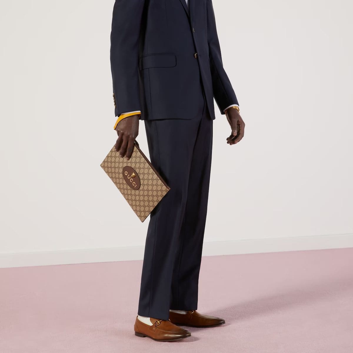 GUCCI NEO VINTAGE GG SUPREME POUCH