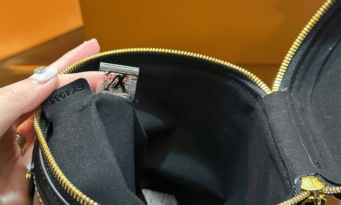 LOUIS VUITTON Cannes Bag M43986