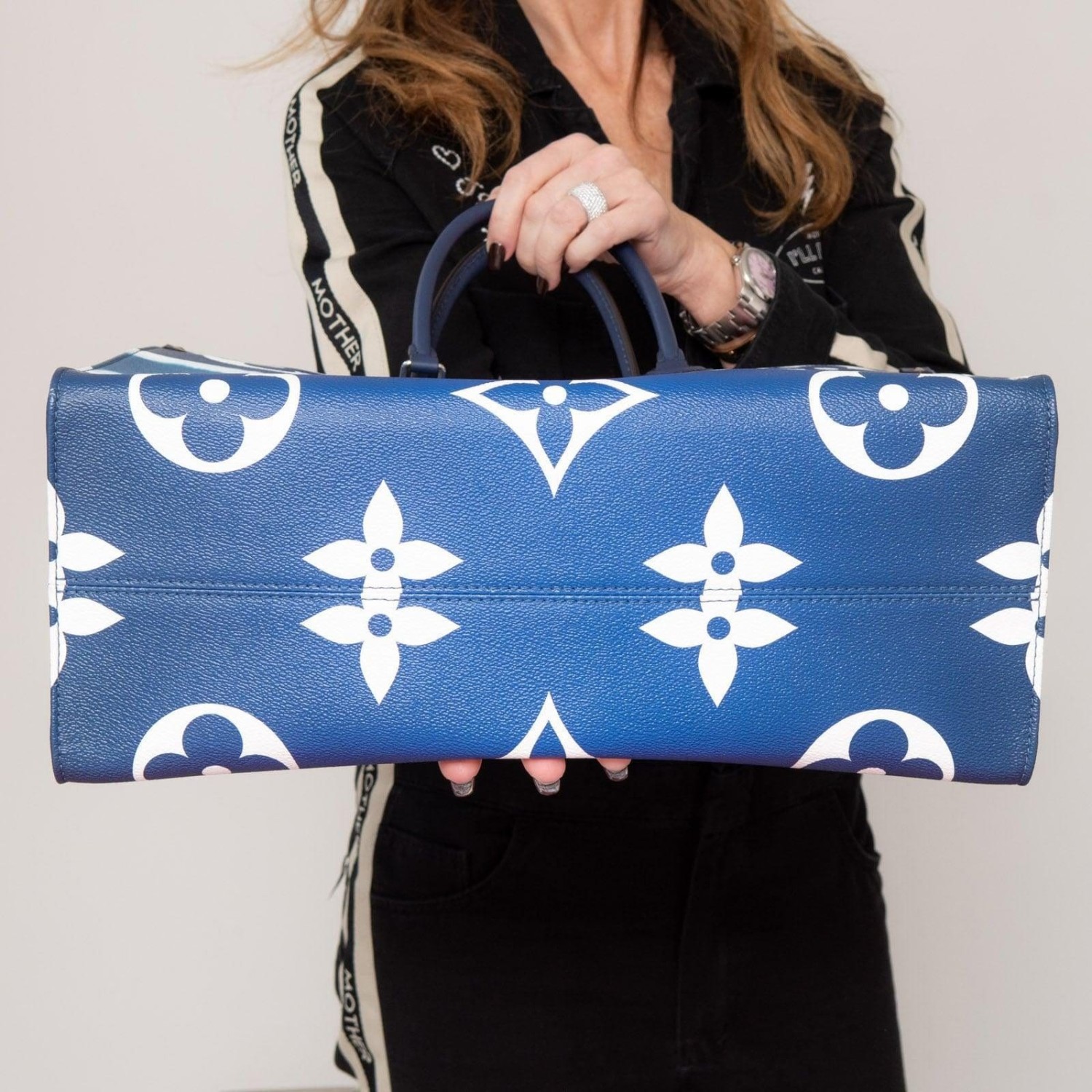 Louis Vuitton M45120 ONTHEGO TOTE BAG