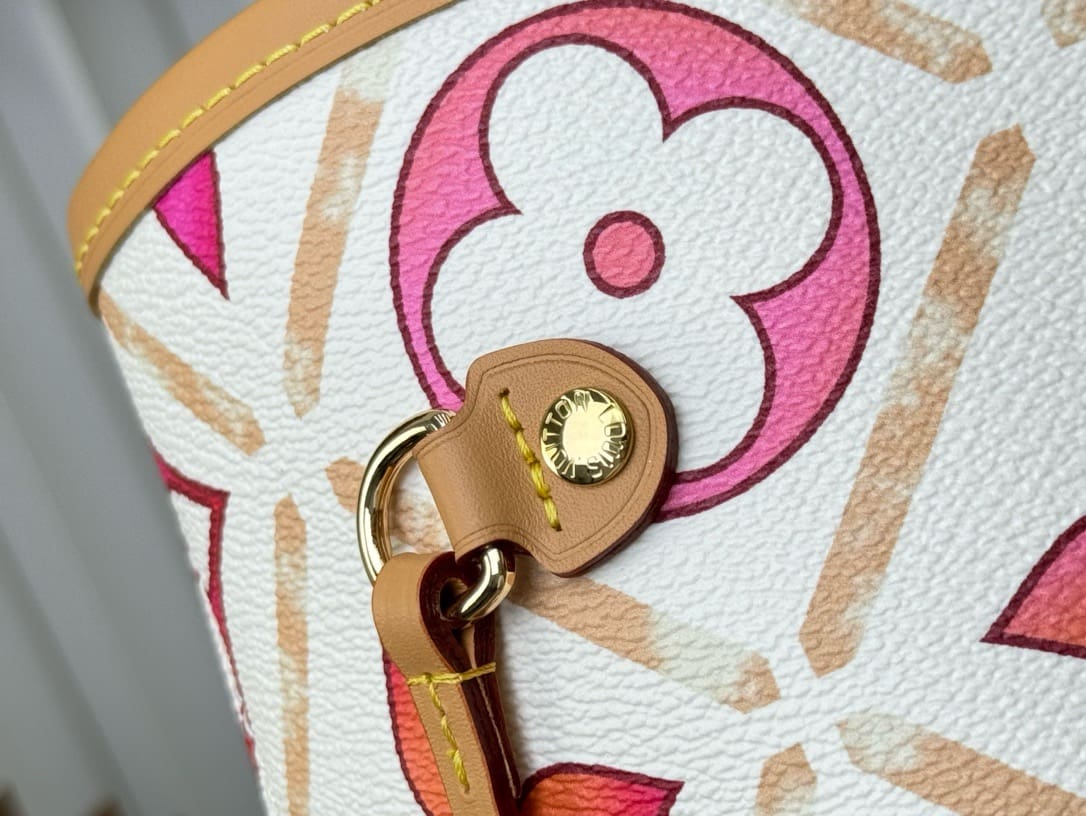 Louis Vuitton M25317 Neverfull MM