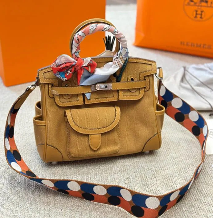 HERMÈS BIRKIN CARGO 25 HANDBAG IN SESAME SWIFT LEATHER AND CANVAS WITH PALLADIUM HARDWARE