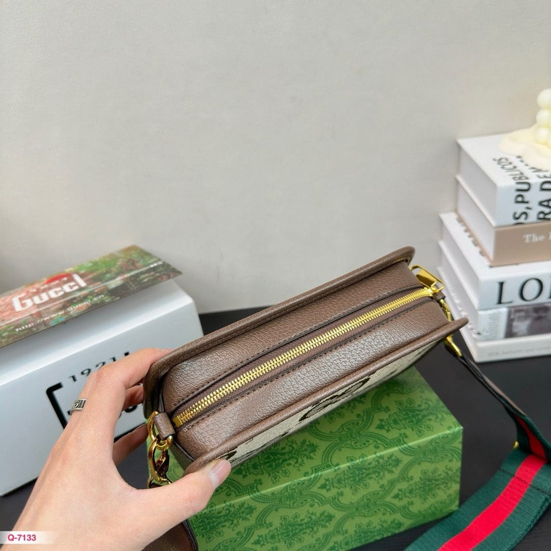 GUCCI JUMBO GG MINI BAG