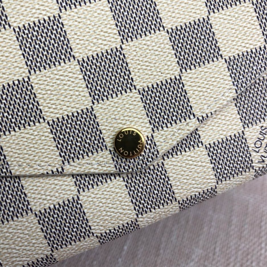 Louis Vuitton Sarah Wallet M63208