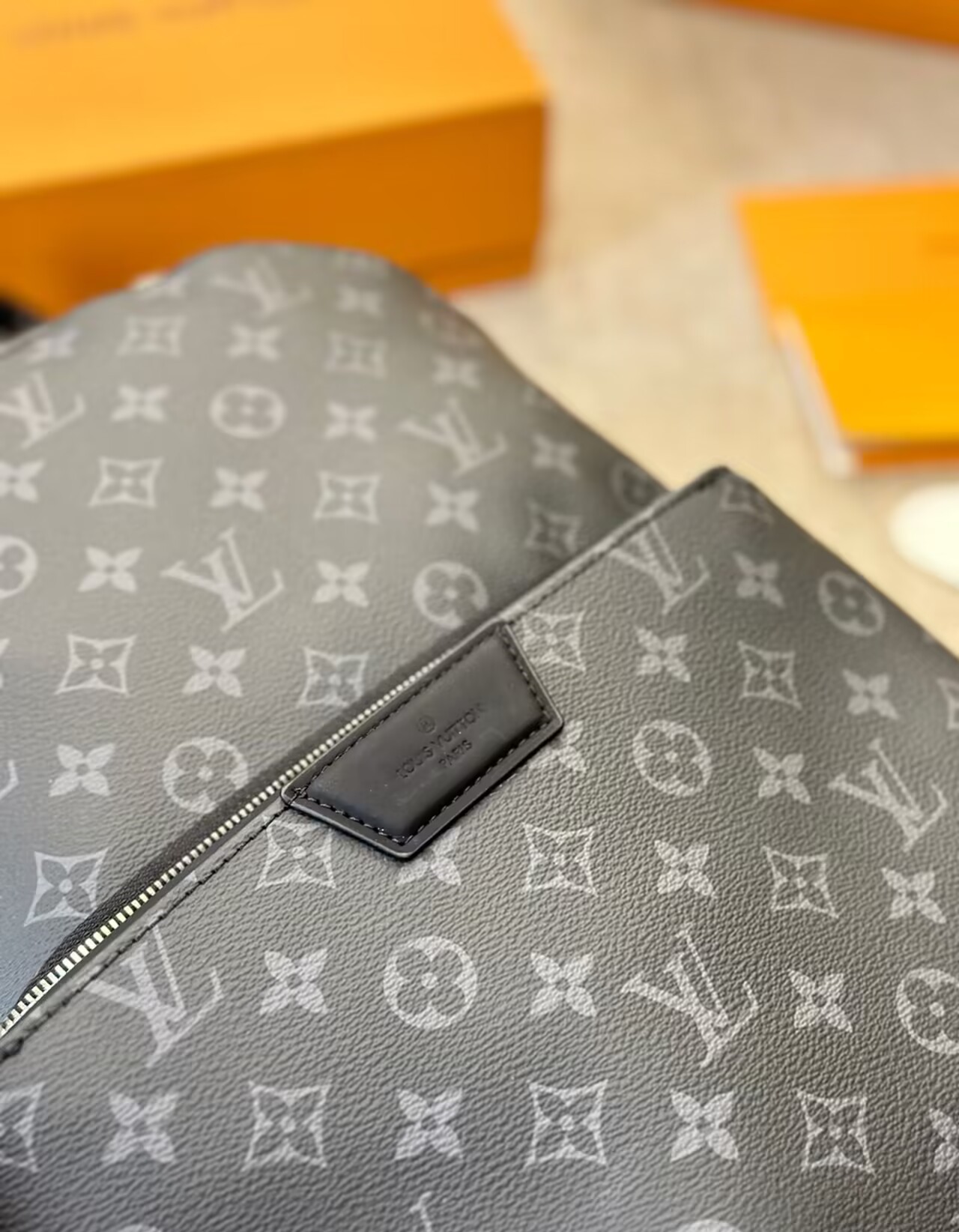 Louis Vuitton DISCOVERY Backpack M43186