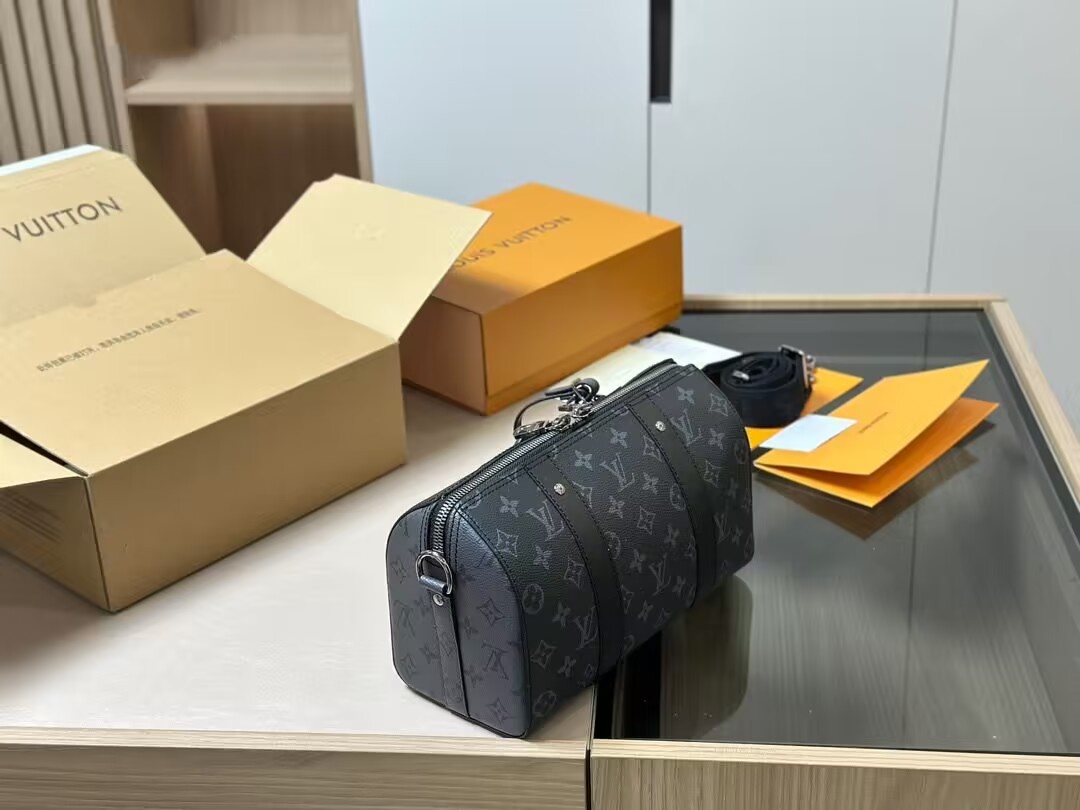 LOUIS VUITTON CITY KEEPALL BAG M45936