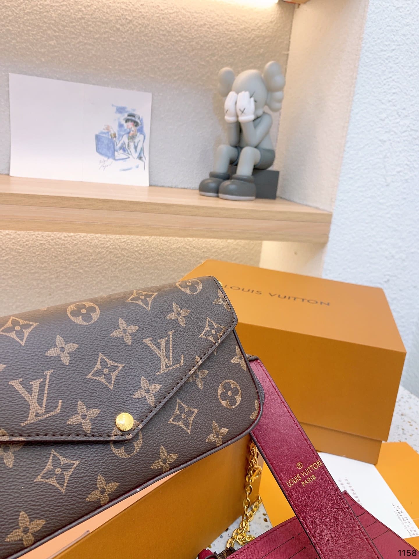 LOUIS VUITTON Félicie Pochette