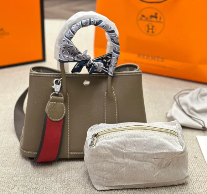 HERMÈS ETOUPE GREY NEGONDA GARDEN PARTY TPM