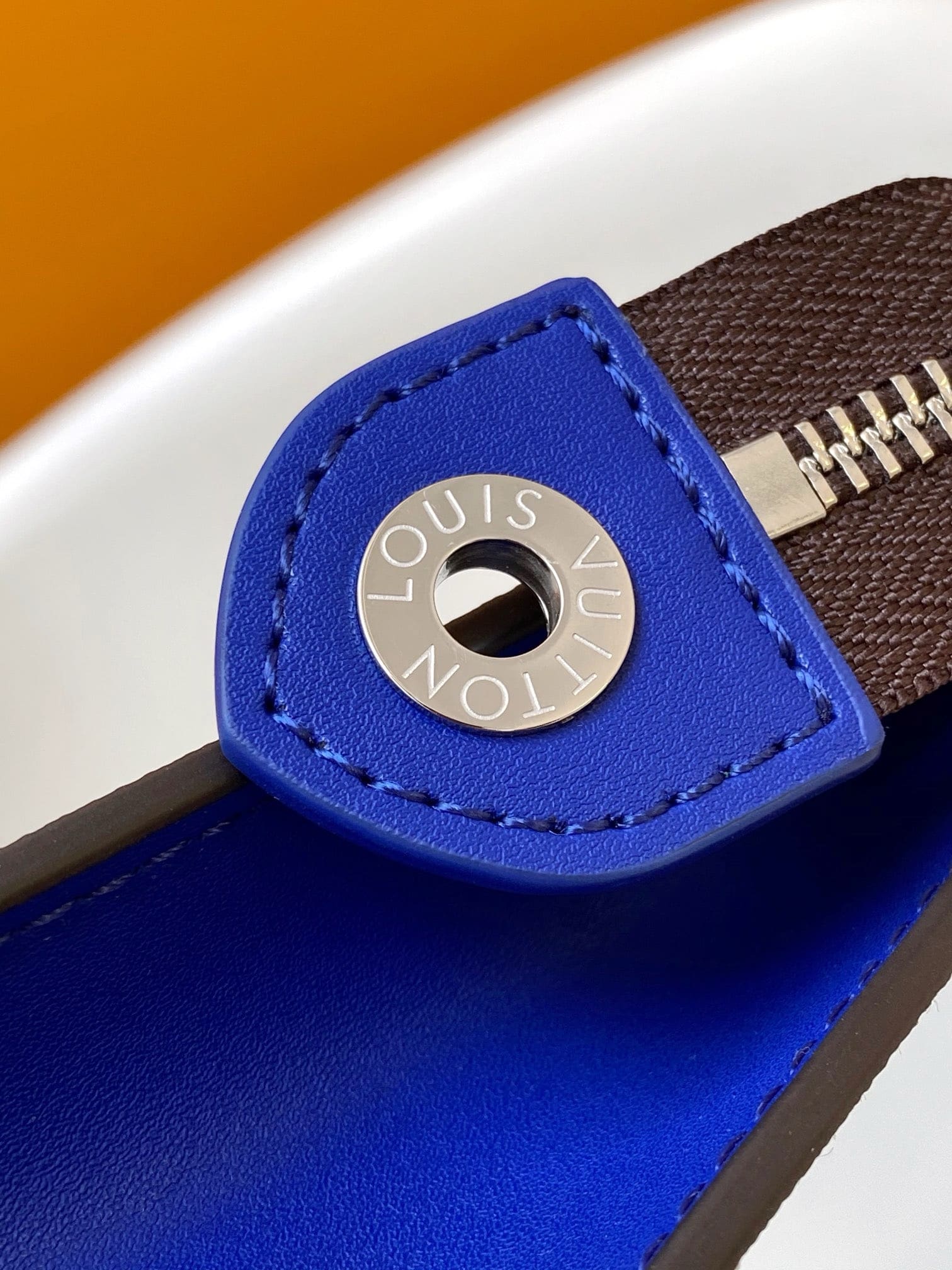 Louis Vuitton M12819 Pochette Voyage MM