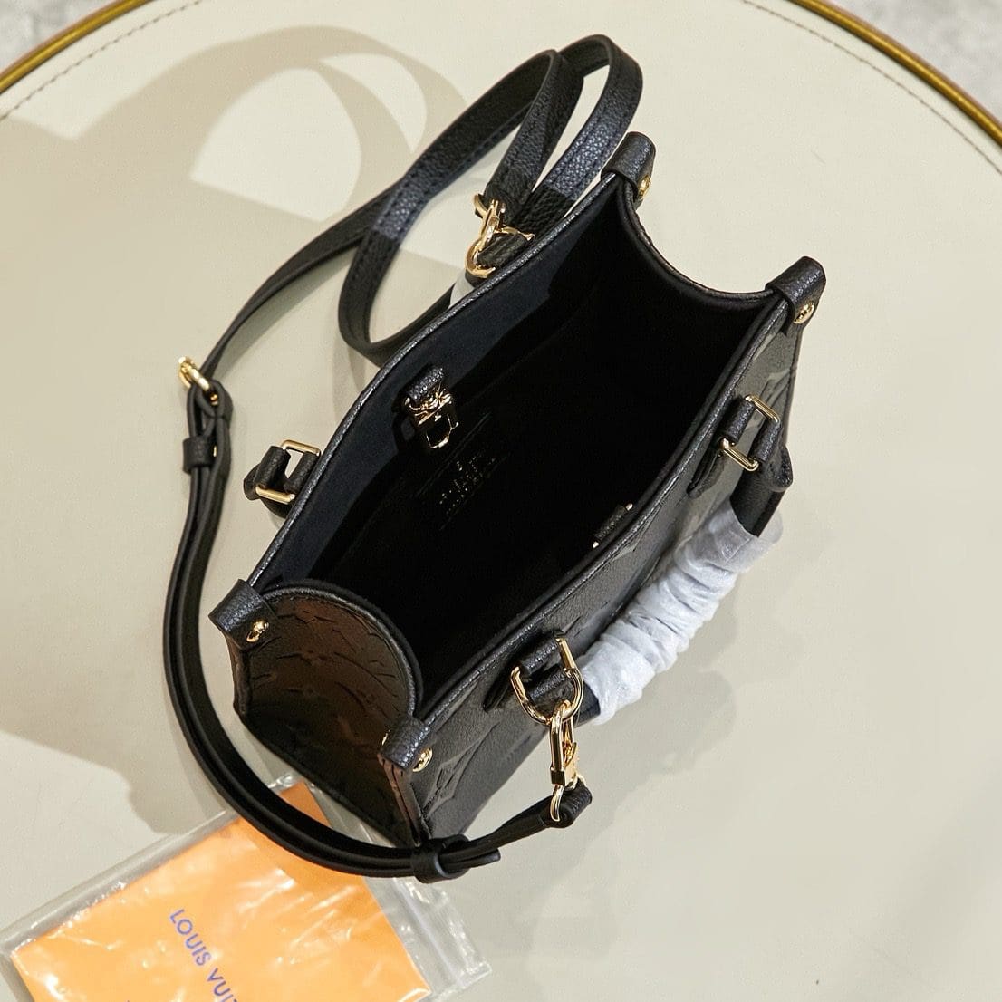 Louis Vuitton M46993 OnTheGo BB