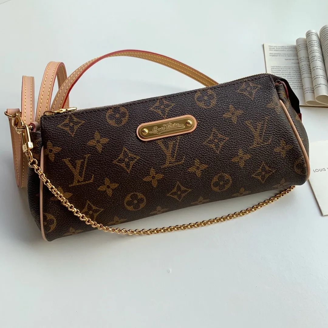 LOUIS VUITTON EVA HANDBAG WALLET ON CHAIN M95567