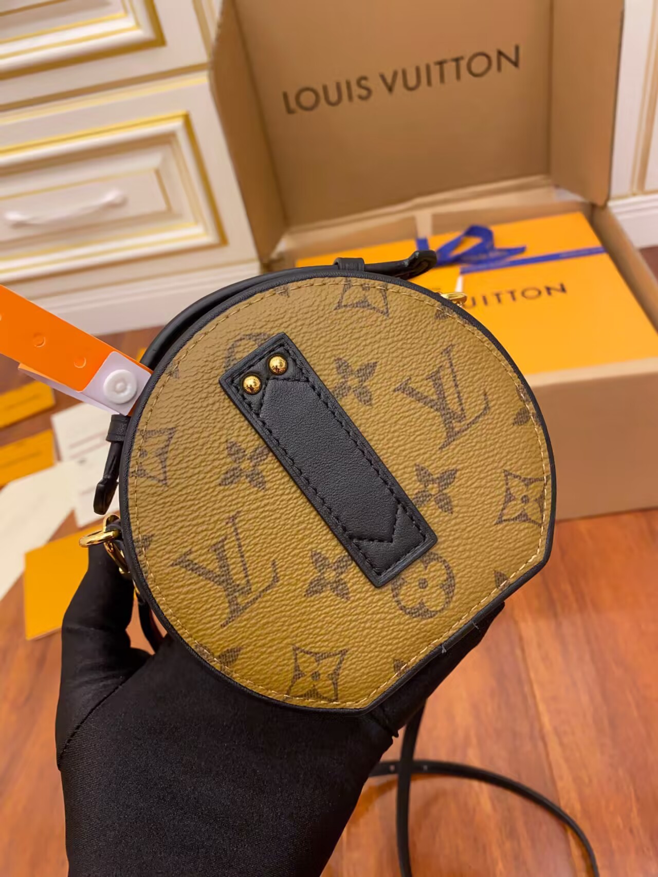 LOUIS VUITTON Mini Boite Chapeau M68276