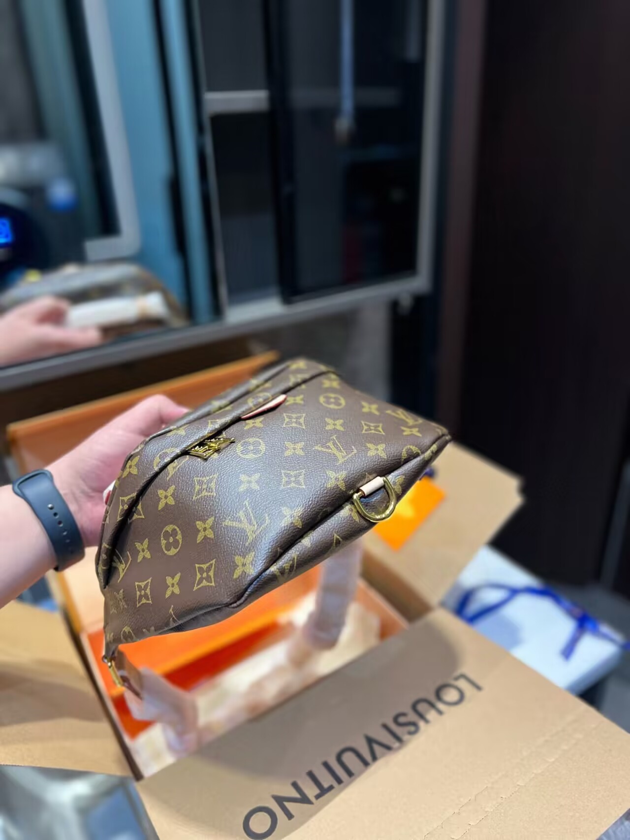 Louis Vuitton Monogram Canvas Bumbag MM