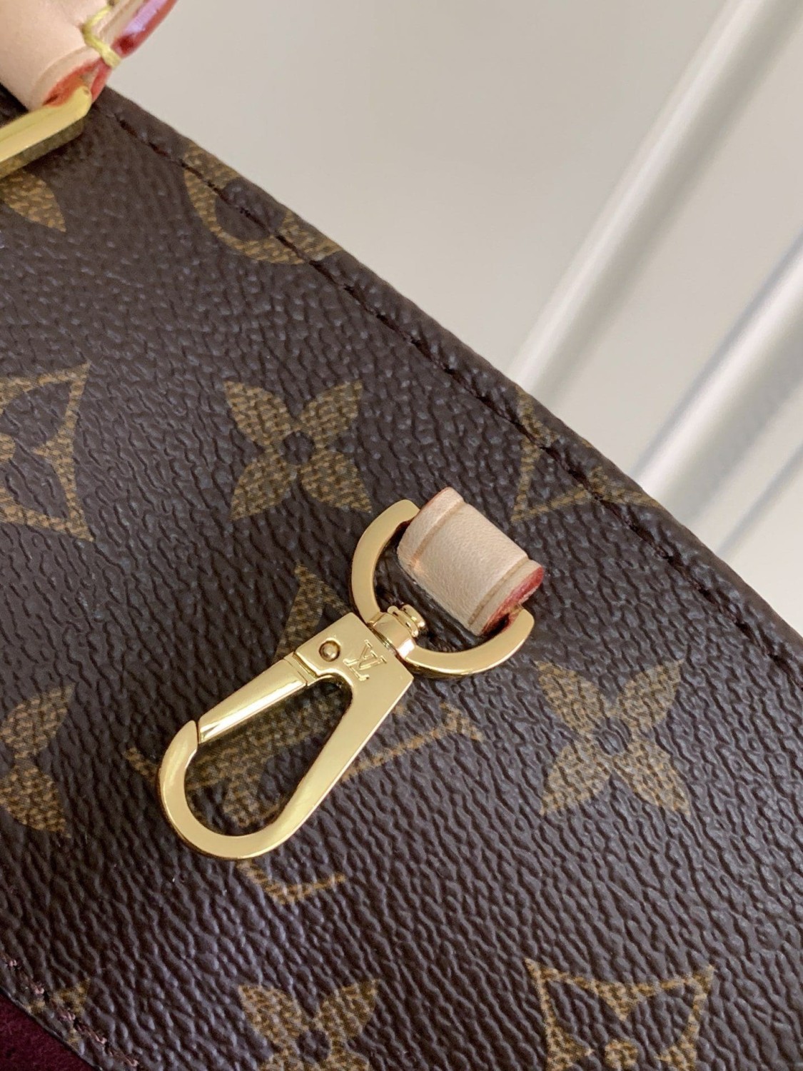 Louis Vuitton Monogram Canvas Montaigne MM M41056