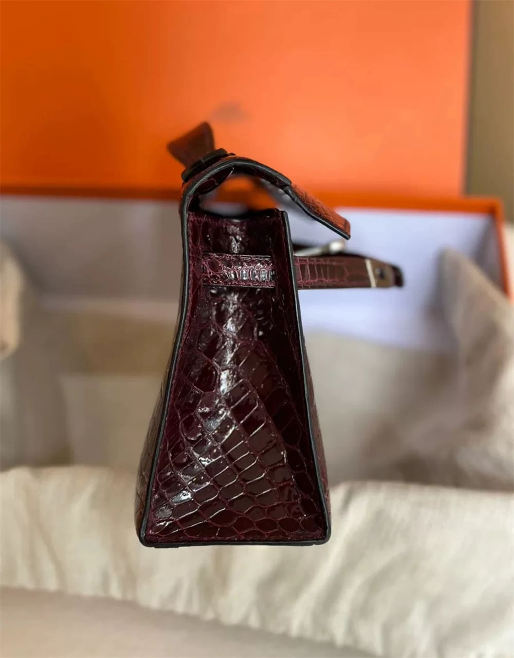 HERMES mini kelly Bordeaux Red Shiny Crocodile Leather Palladium Hardware