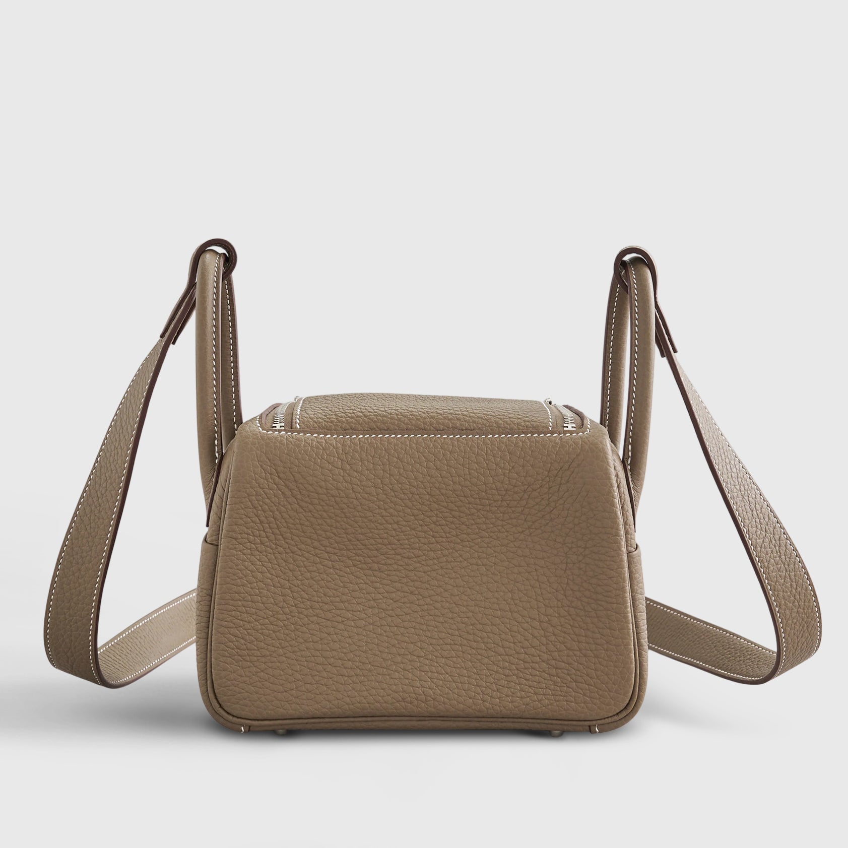 HERMES Lindy 20 Clemence Etoupe Palladium Hardware