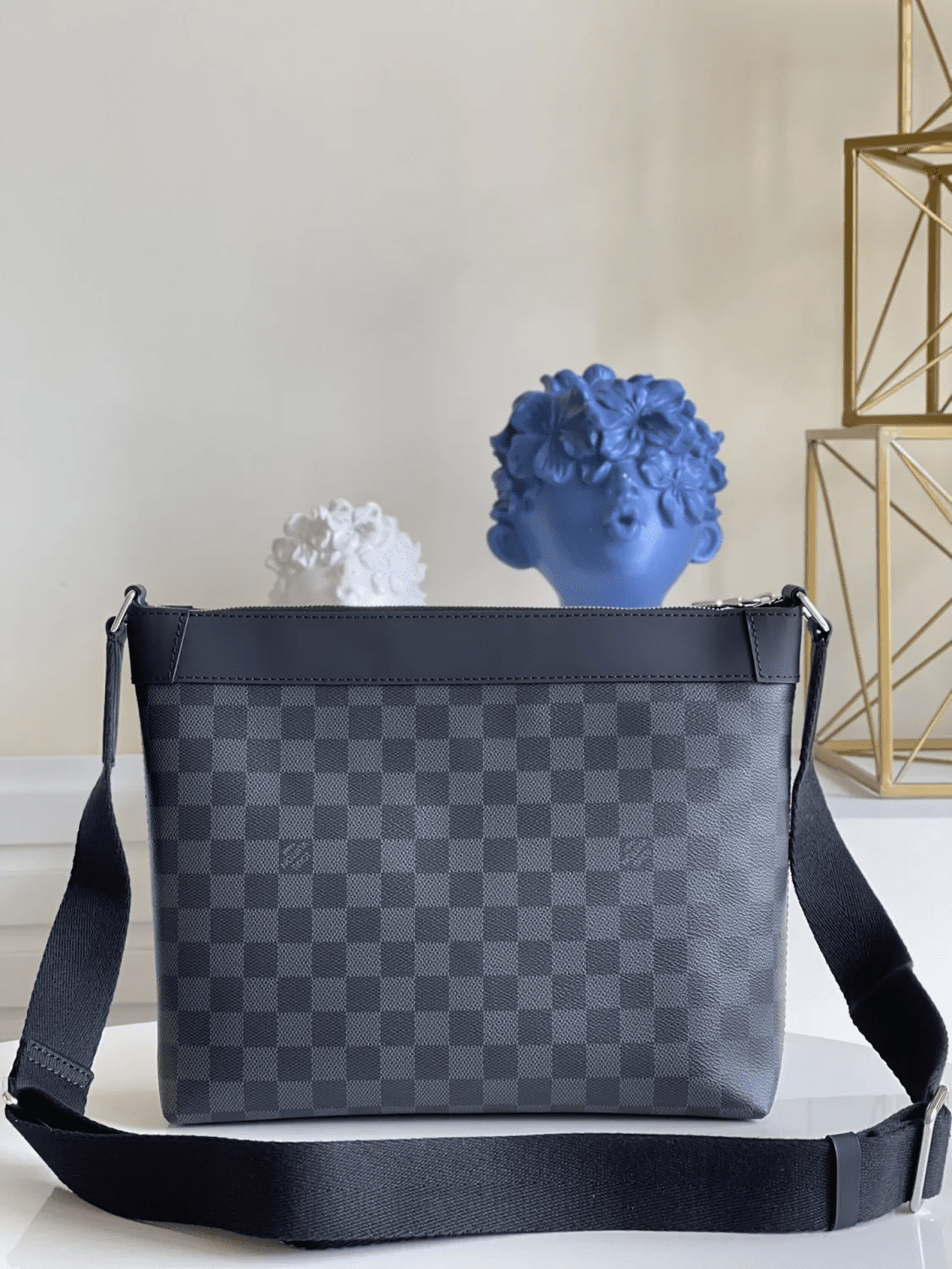 Louis Vuitton Mick PM N40003