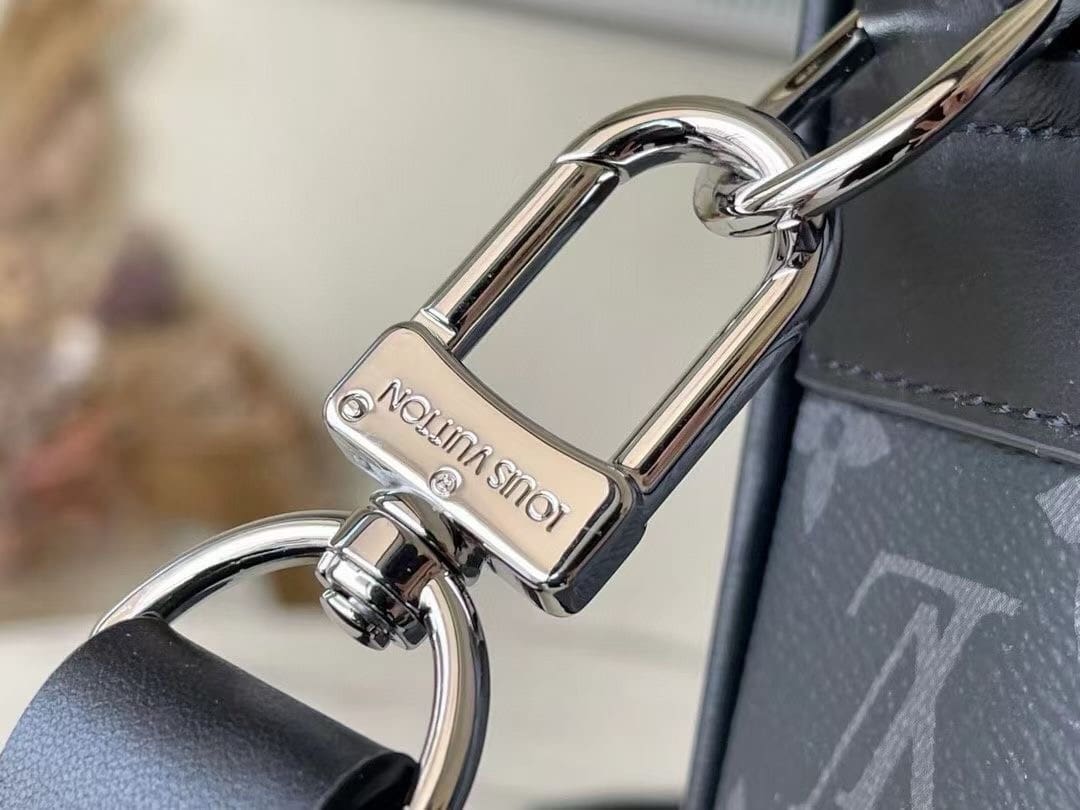 Louis Vuitton M46457 VOYAGE Small Briefcase