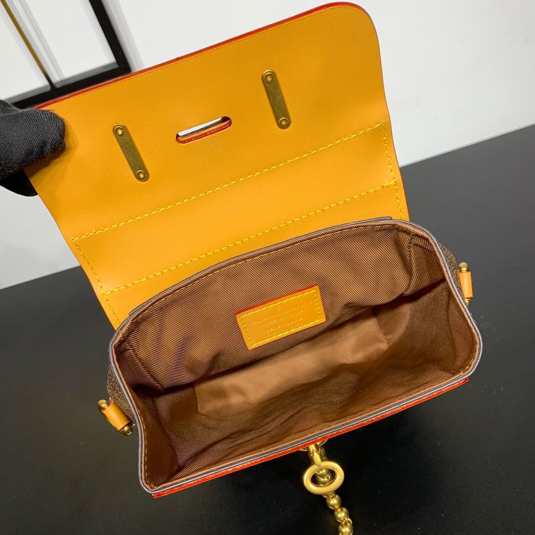 Louis Vuitton M11630 Steamer 15