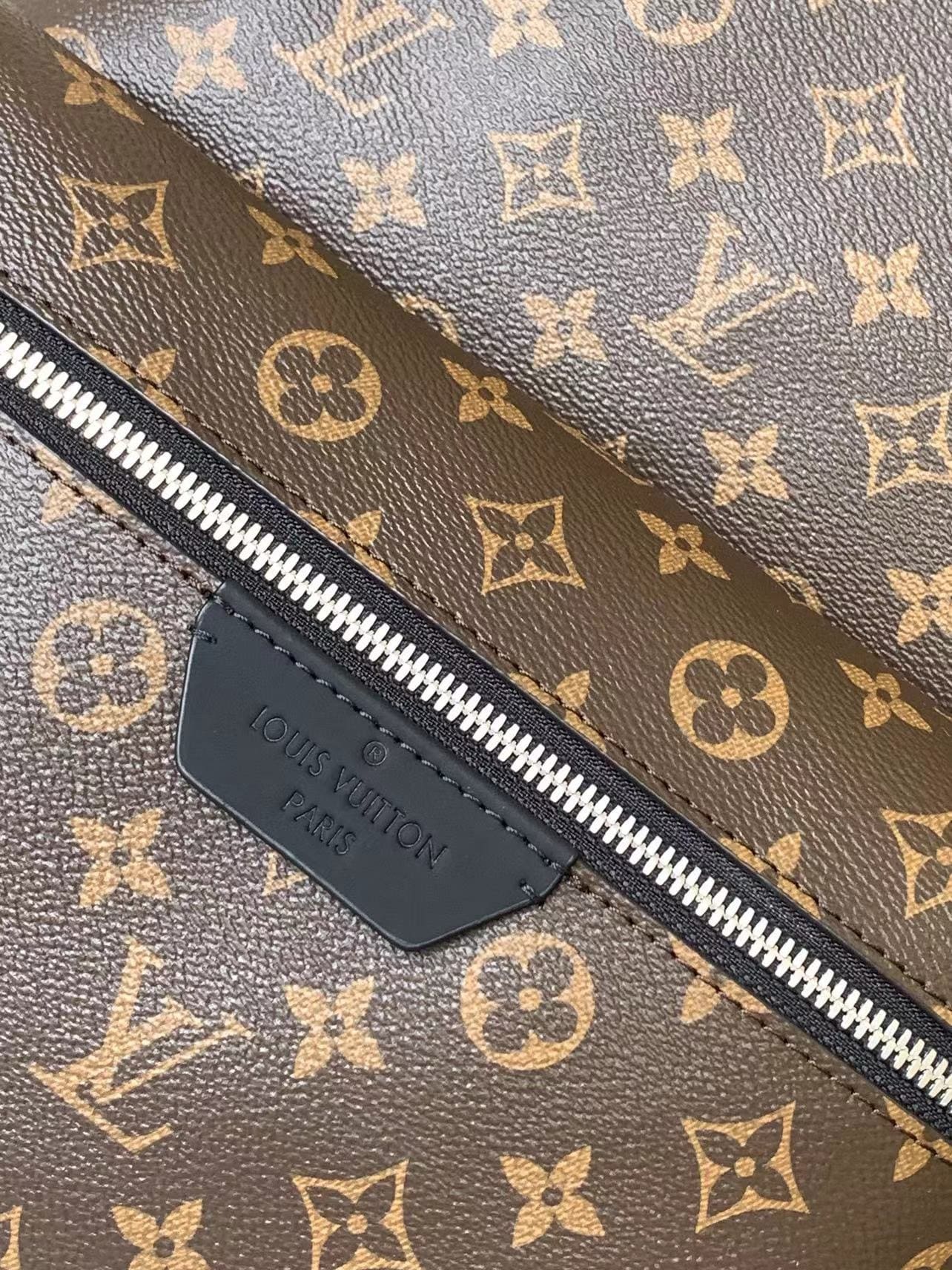 Louis Vuitton M46684 Discovery Backpack PM