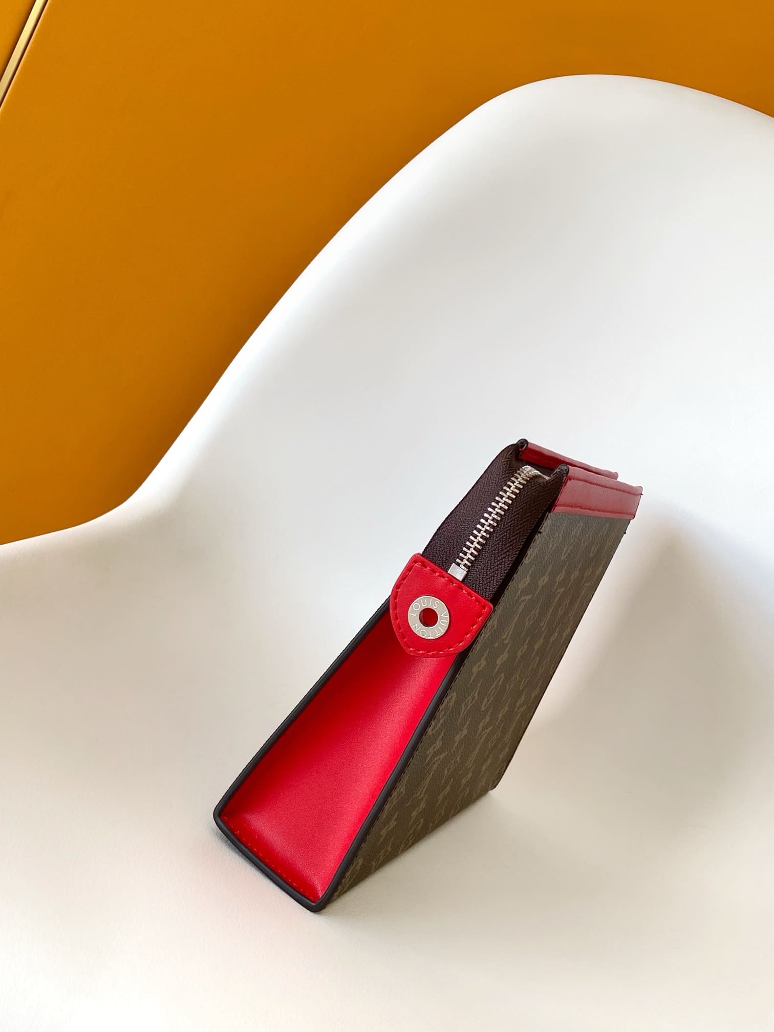 Louis Vuitton M12817 Pochette Voyage MM