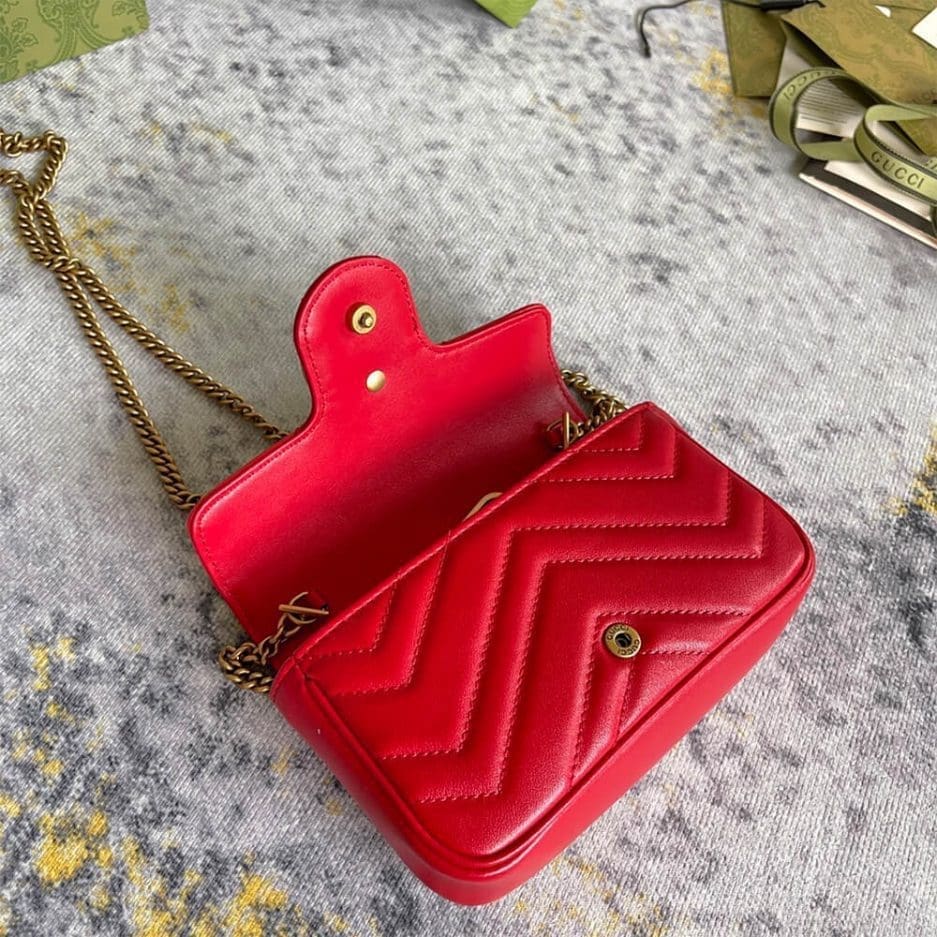 GUCCI Marmont matelasse leather super mini bag