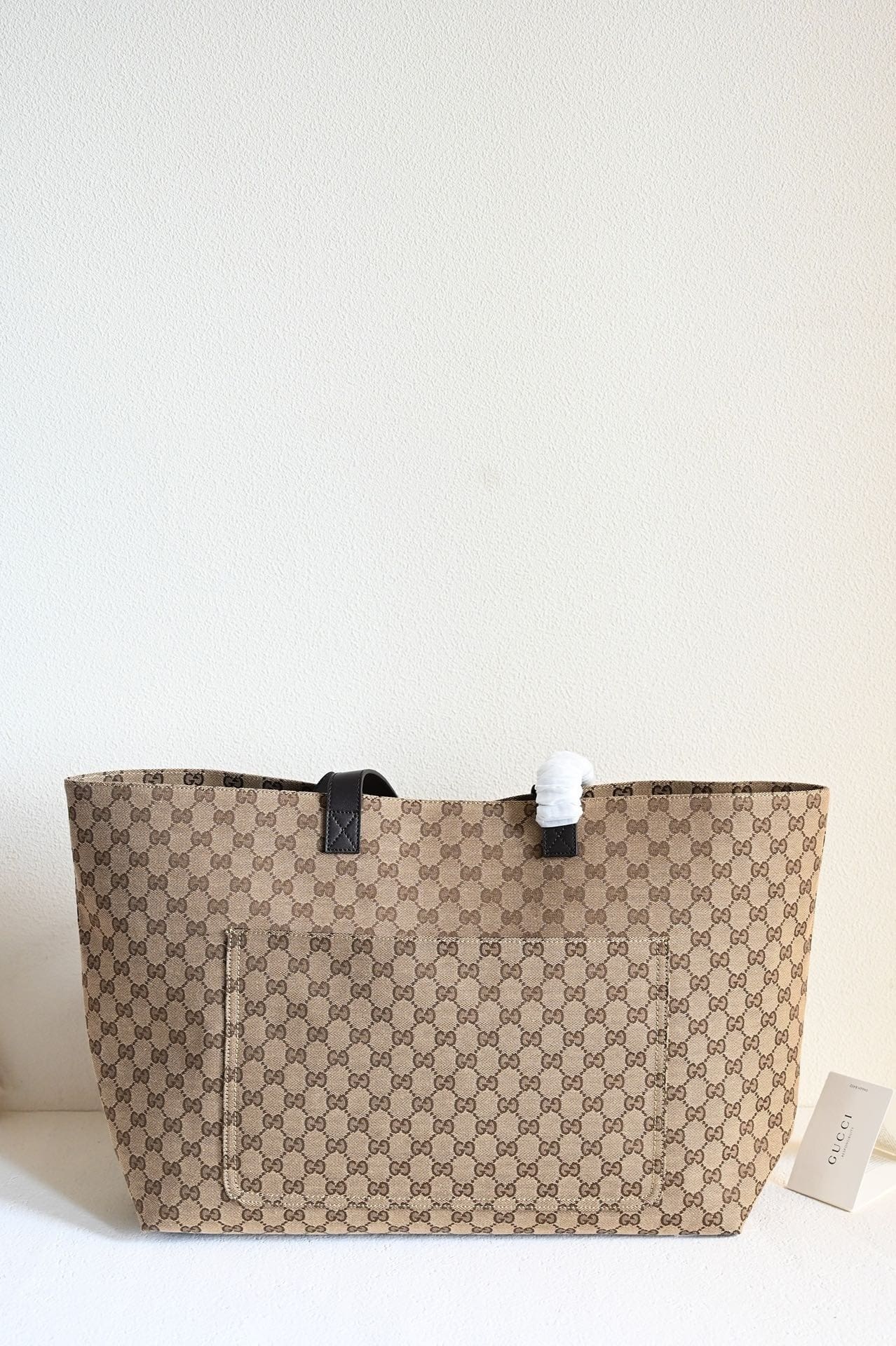 GUCCI LARGE GG TOTE BAG
