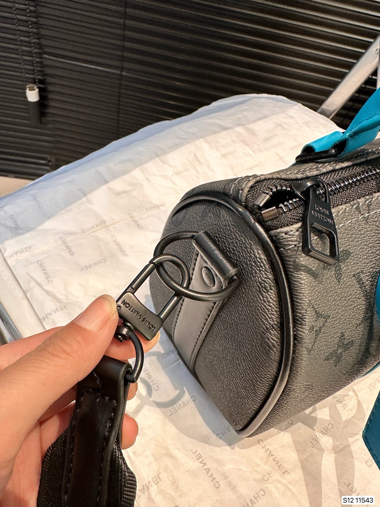 Louis Vuitton M11645 Keepall Bandouli??re 25