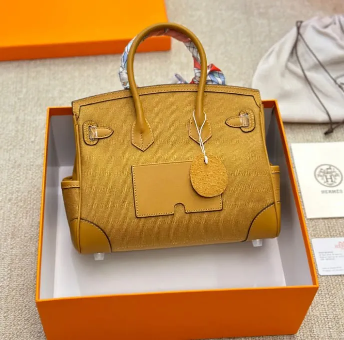 HERMÈS BIRKIN CARGO 25 HANDBAG IN SESAME SWIFT LEATHER AND CANVAS WITH PALLADIUM HARDWARE