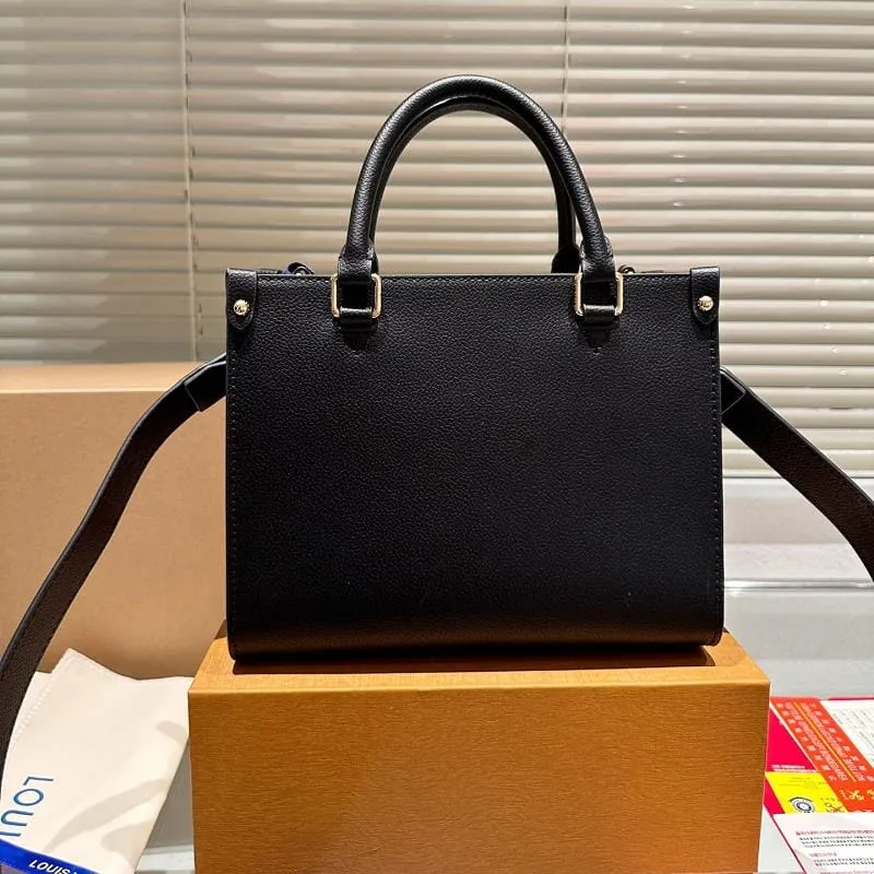 LOUIS VUITTON OLOCK & GO BLACK