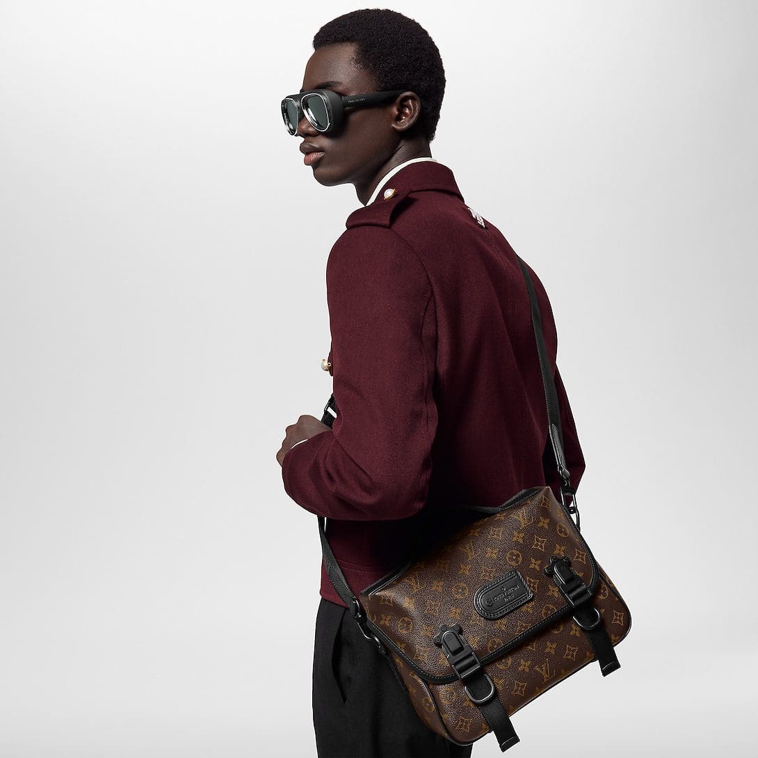 Louis Vuitton M46972 LV Trail Messenger
