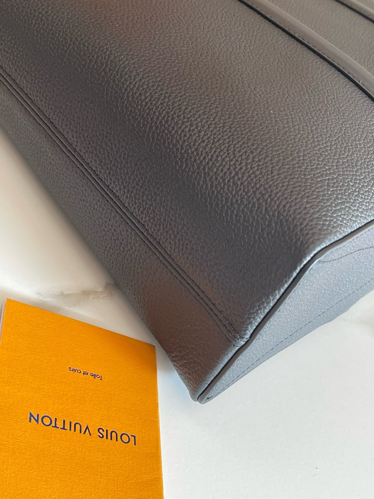 Louis Vuitton M59158 LOCK IT TOTE